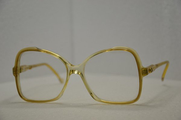 Listino/Elenco Occhiali di Ottica Europea(Roma), Occhiali da sole e da vista,  Vintage, Classico e Moderno